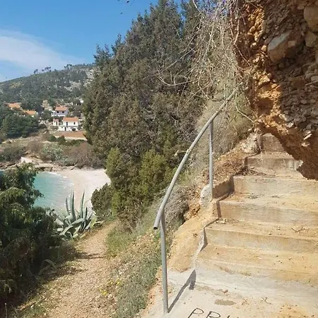 Dom wakacyjny Korak Do Mora Murvica (Brac)