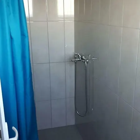 Korak Do Mora *
