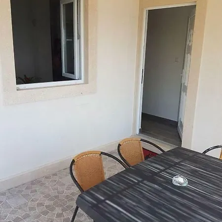 Korak Do Mora *